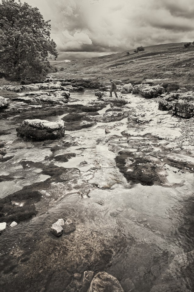 Walking across a very low River Wharfe