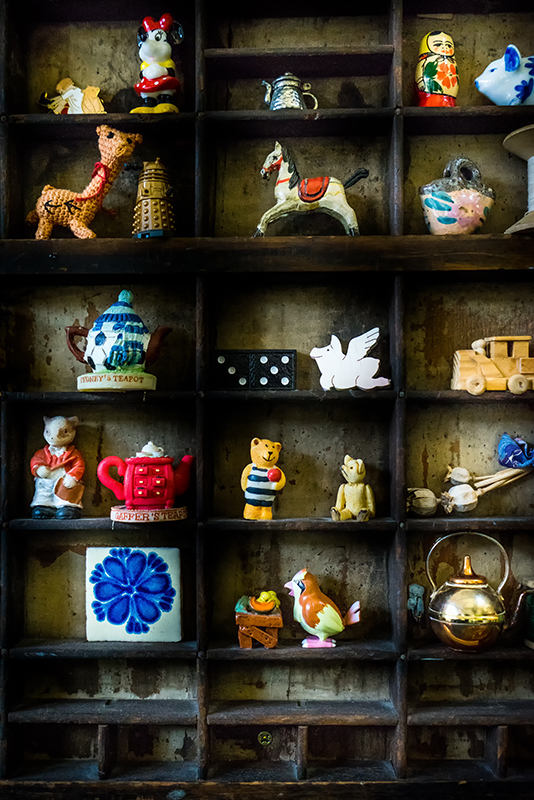 Display of bits 'n bobs