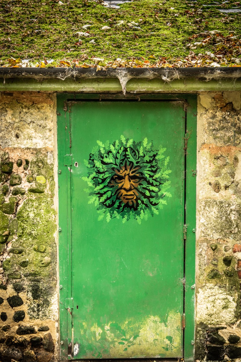 A painted green man